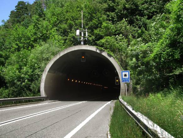 autobahntunnel